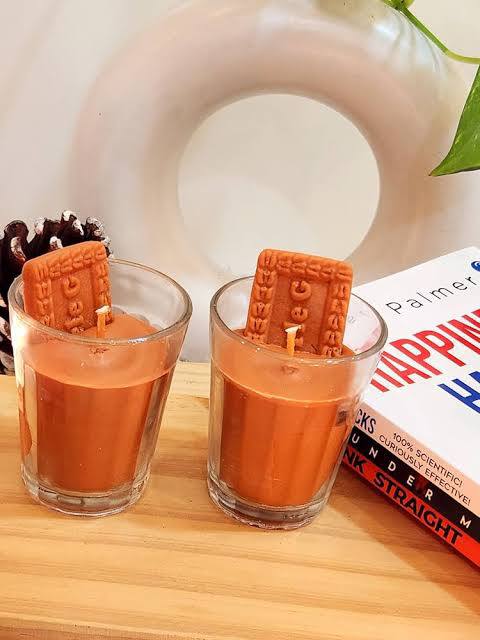 Chai & Biscuit Glass Candle